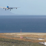 Aterrizaje glorioso de Aerolíneas Argentinas en Ushuaia con viento cruzado