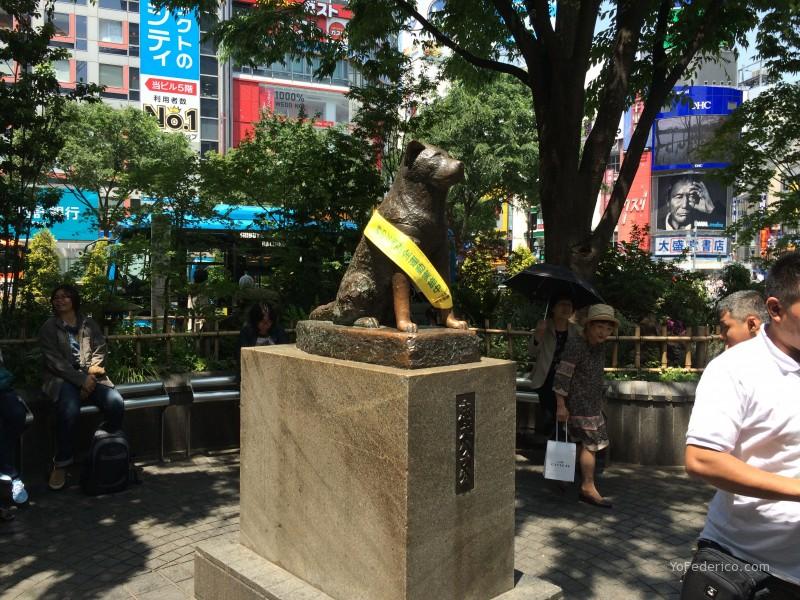 Escultura de Hachiko en Shibuya