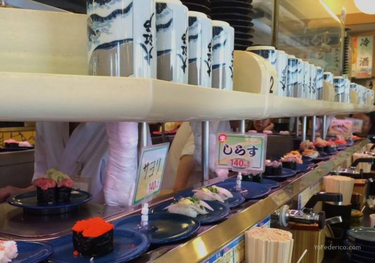 Kaiten Sushi: giratorio, rico y barato en Tokyo!