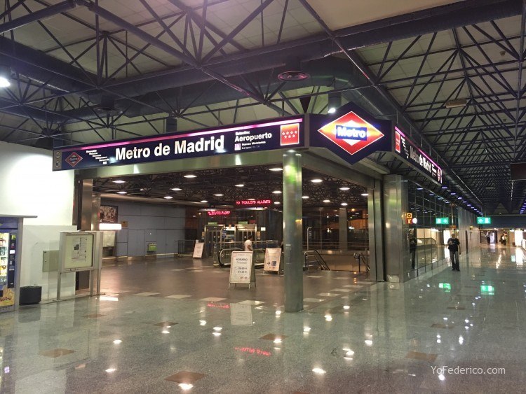 Cómo ir en Metro desde el Aeropuerto de Barajas a Madrid 1