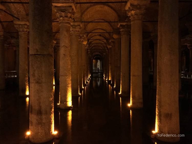 La Cisterna Basílica de Estambul (un post muy dark)