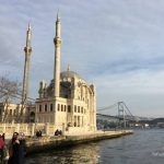 La mezquita de Ortaköy en Estambul 15