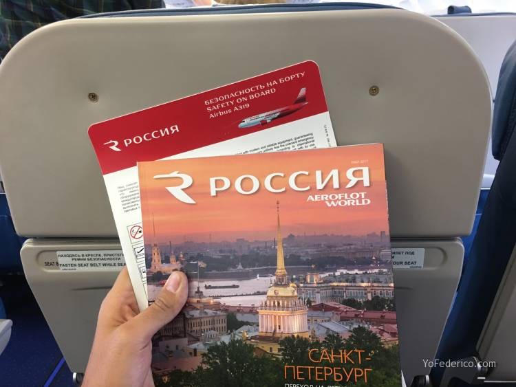Vuelo desde Praga a San Petersburgo en Aeroflot 4